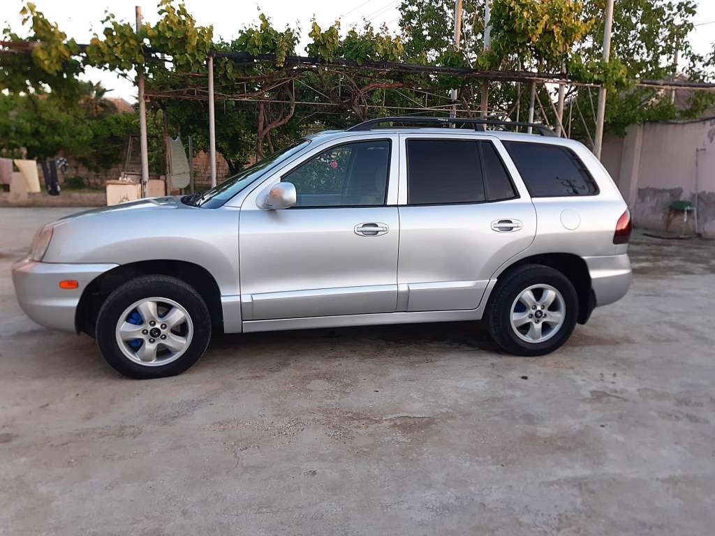 Hyundai Santa Fe, 2005 il, 2.7 L, 200 km