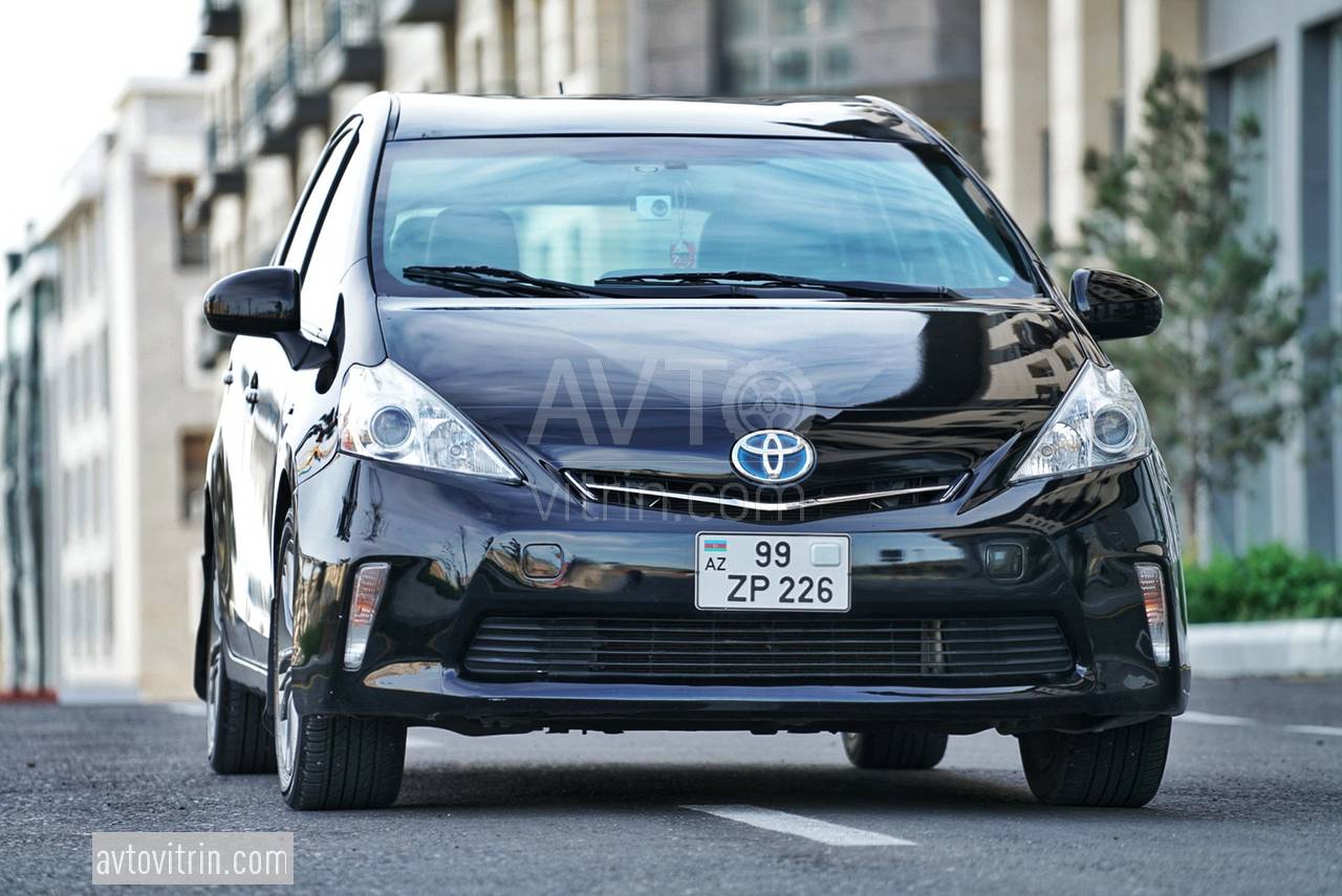 Toyota Prius V, 2014 il, 1.8 L, 115 872 km