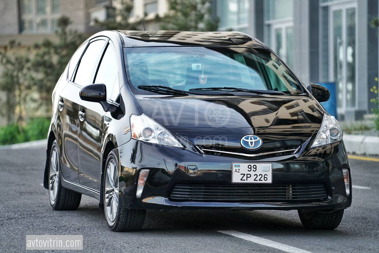 Toyota Prius V, 2014 il, 1.8 L, 115 872 km