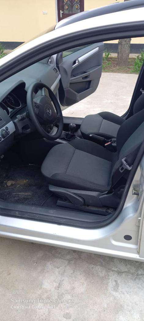Opel Astra, 2005 il, 1.3 L, 225 300 km
