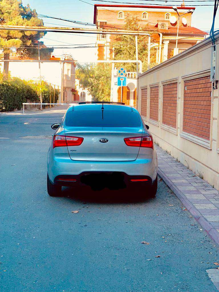 Kia Rio, 2012 il, 1.4 L, 240 000 km