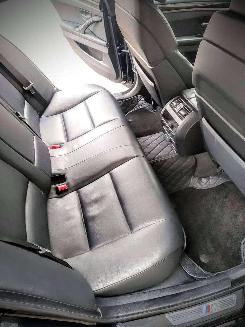 BMW 528, 2012 il, 2.0 L, 155 000 km