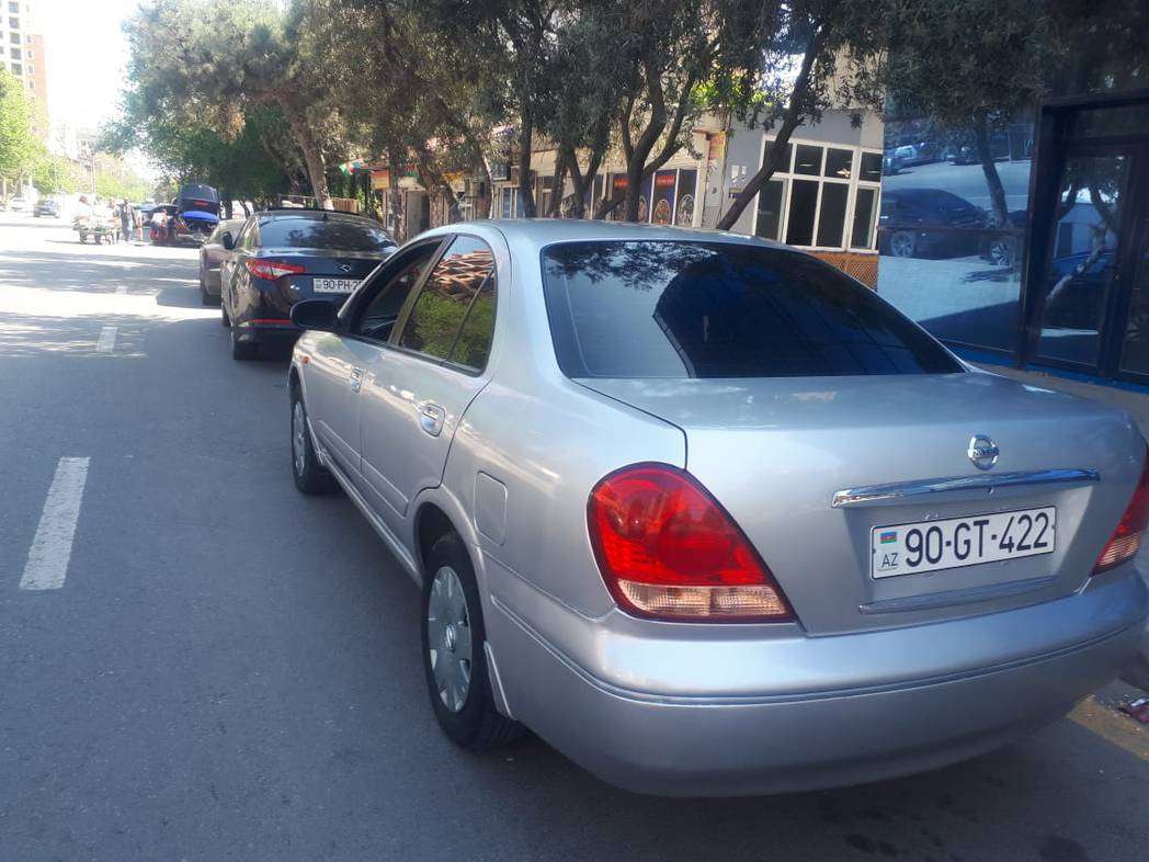 Nissan Sunny, 2008 il, 1.3 L, 378 000 km