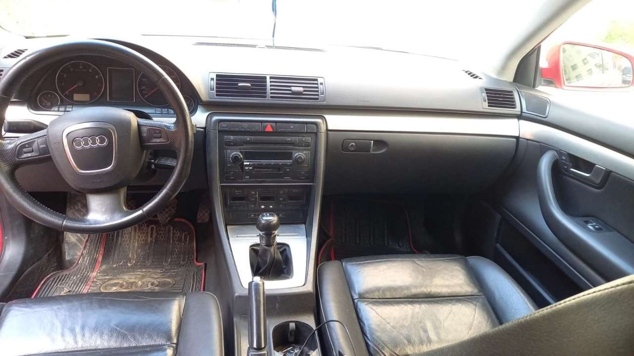 Audi A4, 2005 il, 2.0 L, 257 000 km