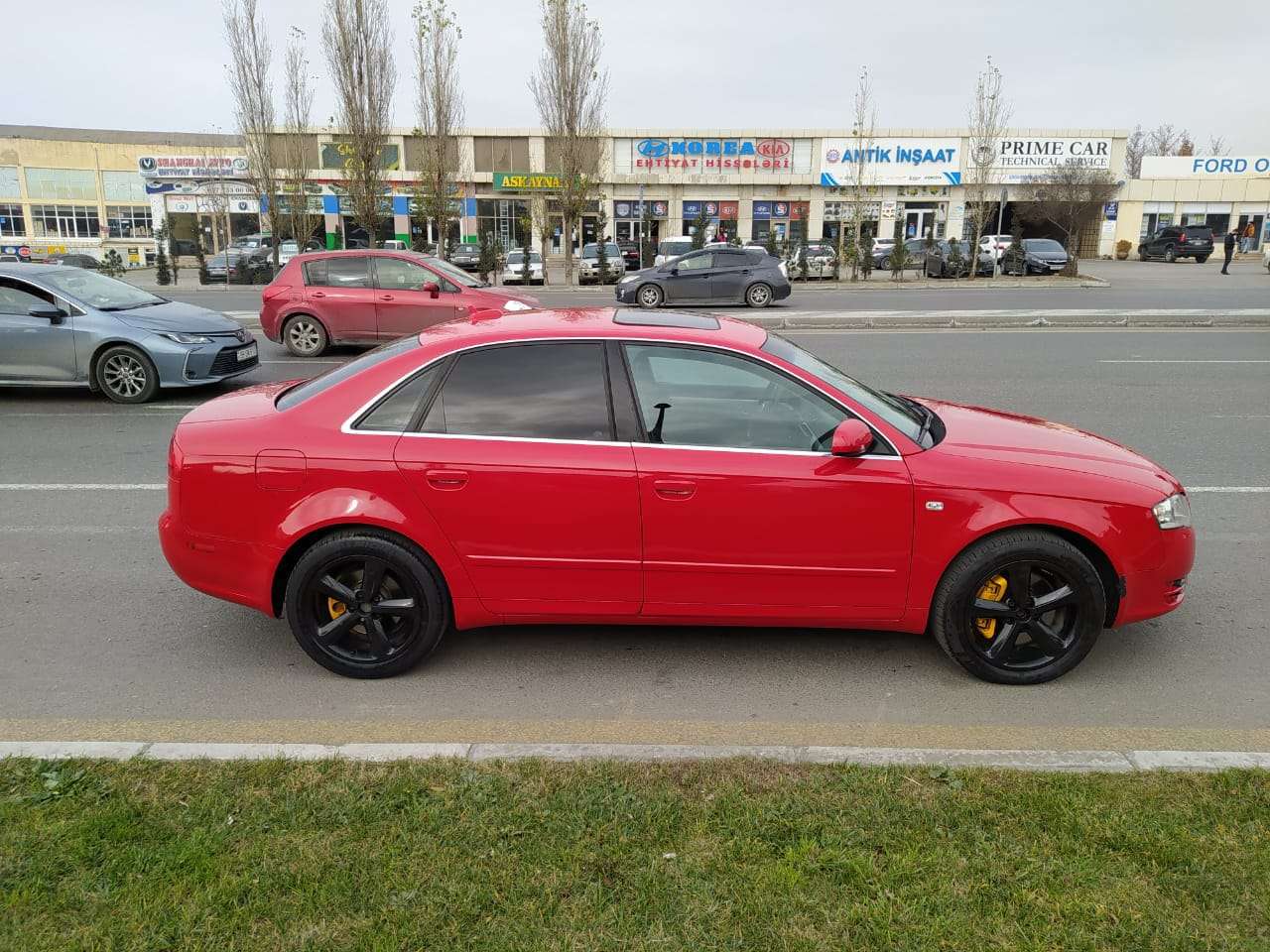 Audi A4, 2005 il, 2.0 L, 257 000 km