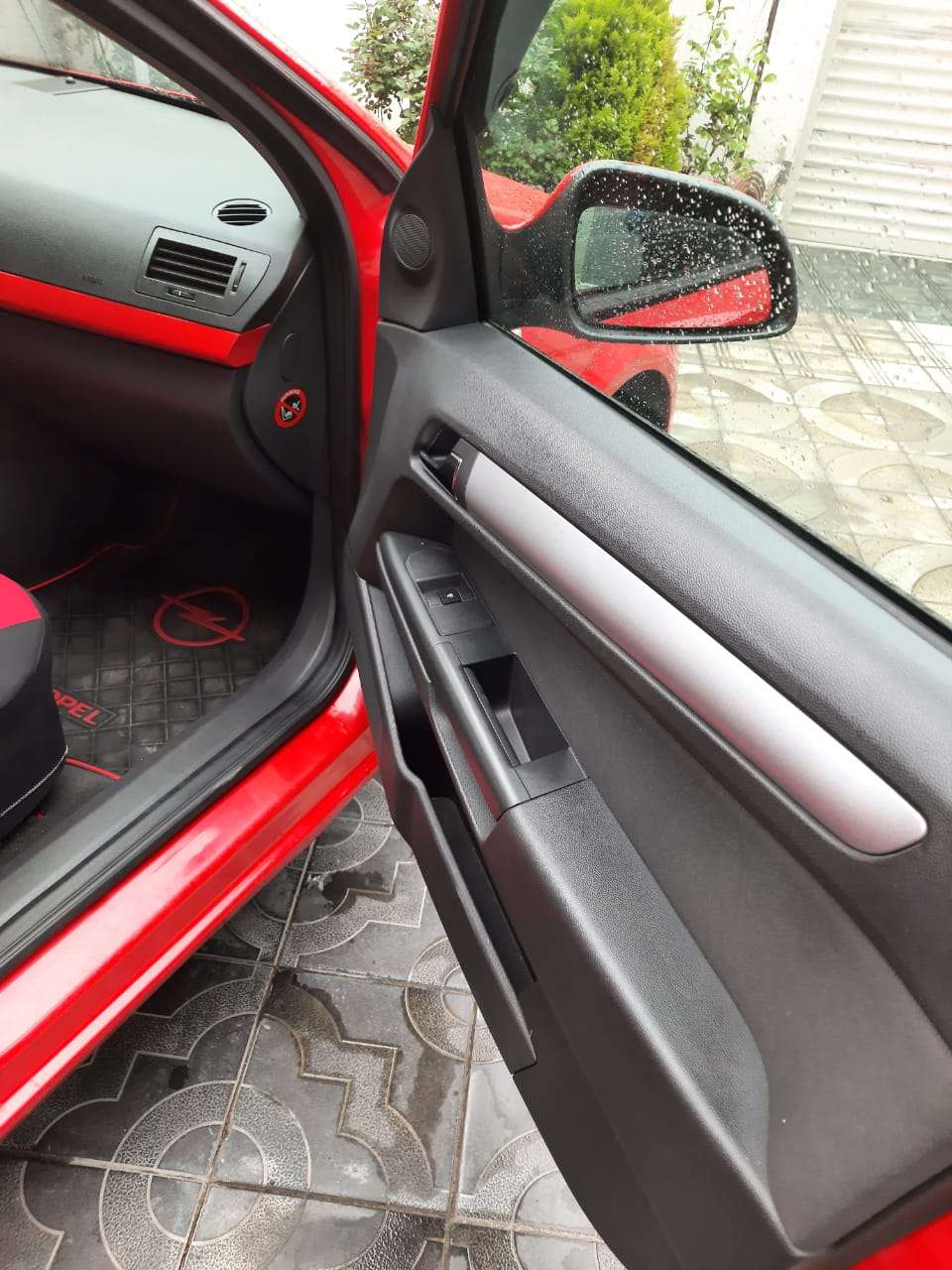 Opel Astra, 2009 il, 1.7 L, 218 000 km