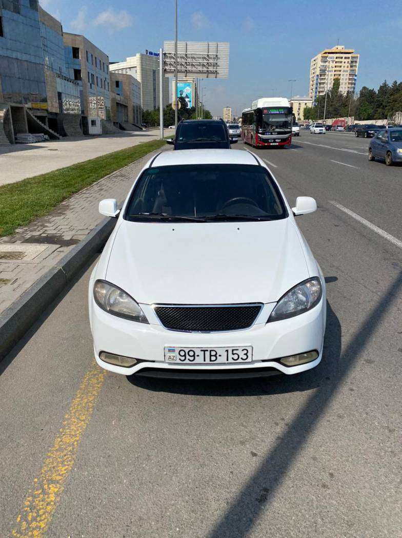 Daewoo Gentra, 2014 il, 1.5 L, 420 000 km