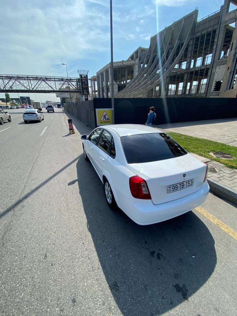 Daewoo Gentra, 2014 il, 1.5 L, 420 000 km