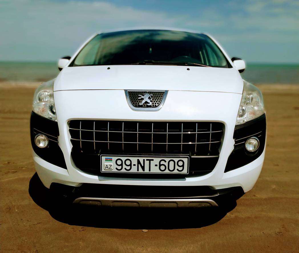 Peugeot 3008, 2012 il, 1.6 L, 220 000 km