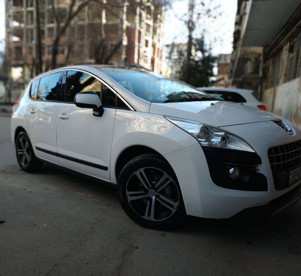 Peugeot 3008, 2012 il, 1.6 L, 220 000 km