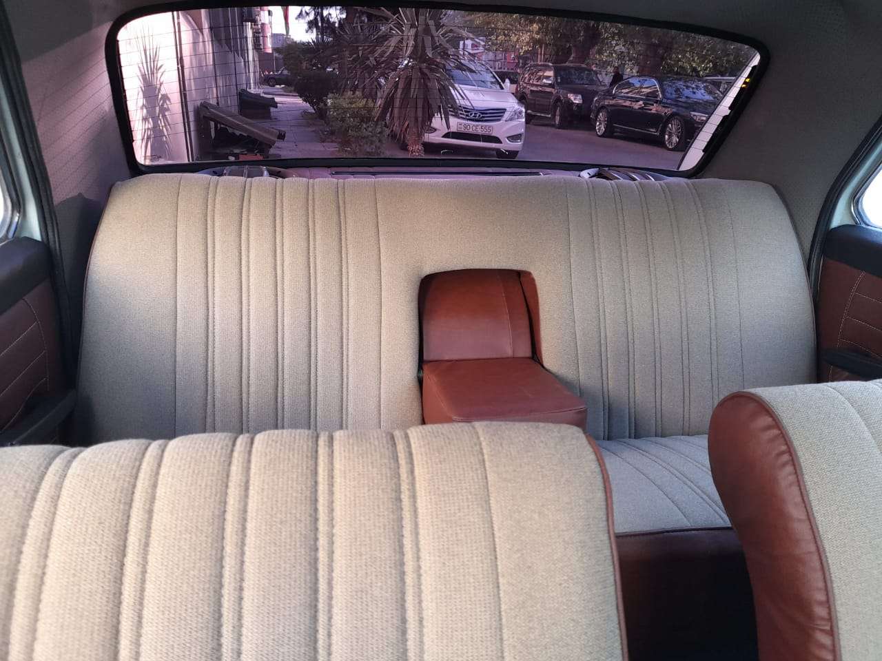 GAZ 24, 1984 il, 2.4 L, 68 000 km