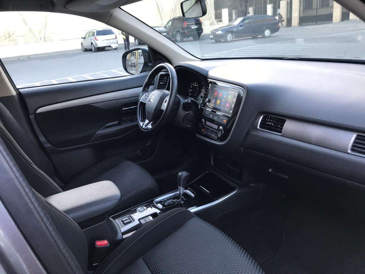 Mitsubishi Outlander, 2018 il, 2.4 L, 43 000 km