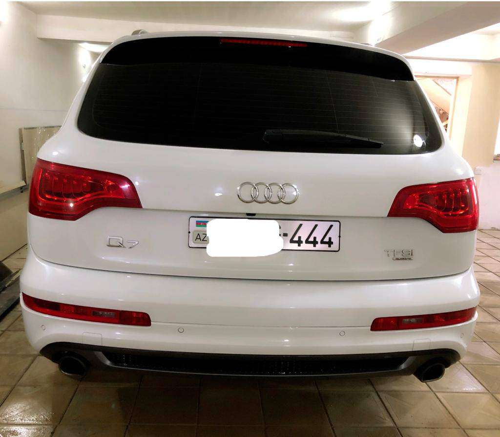Audi Q7, 2013 il, 3.0 L, 120 000 km