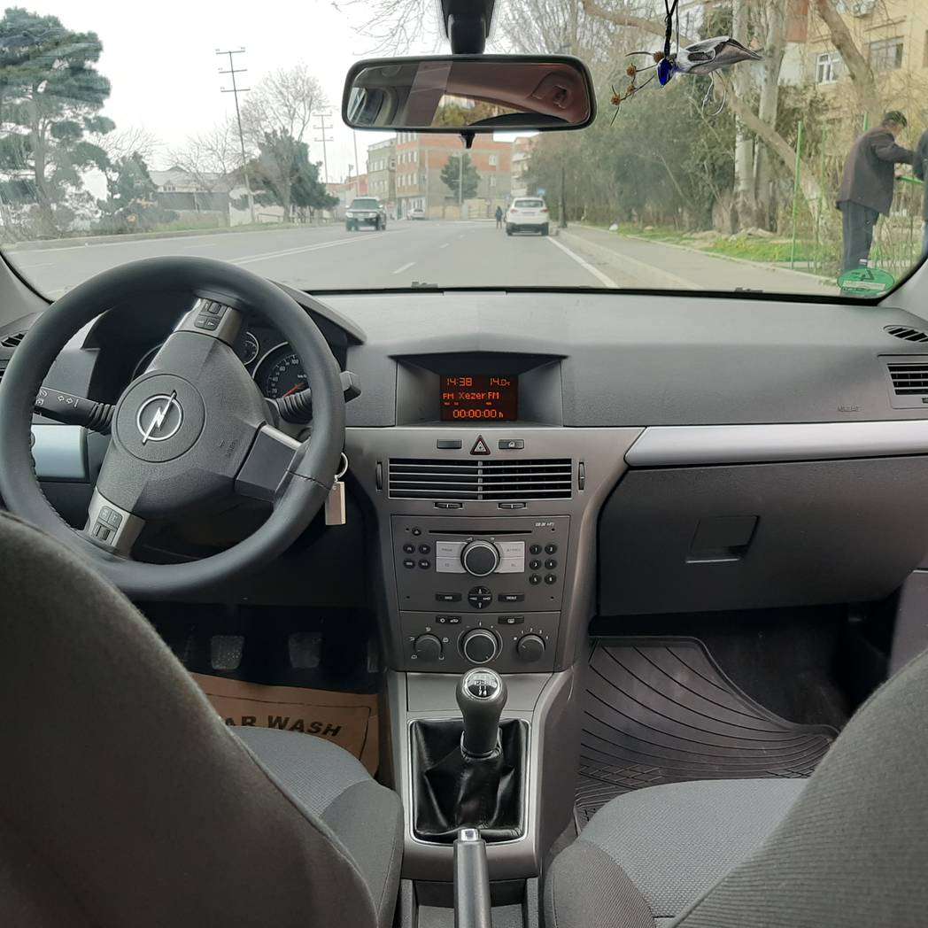 Opel Astra, 2005 il, 1.5 L, 223 418 km
