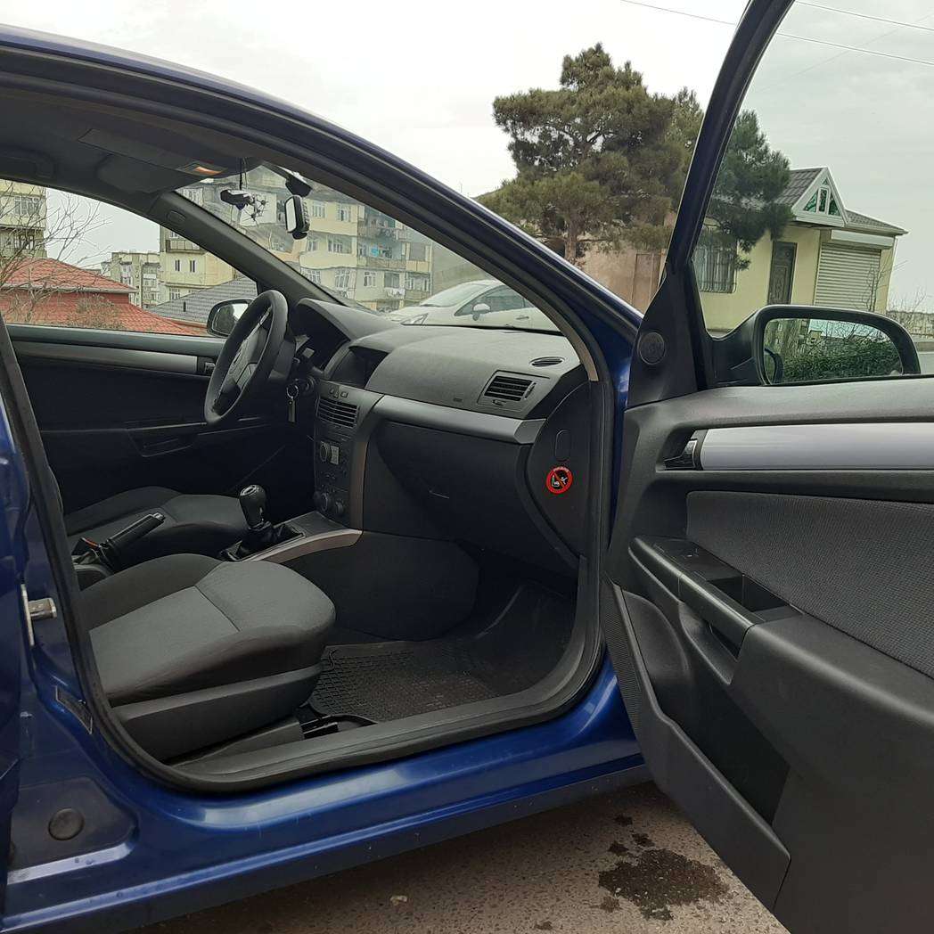 Opel Astra, 2005 il, 1.5 L, 223 418 km