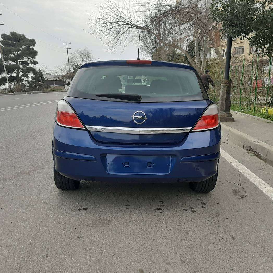 Opel Astra, 2005 il, 1.5 L, 223 418 km