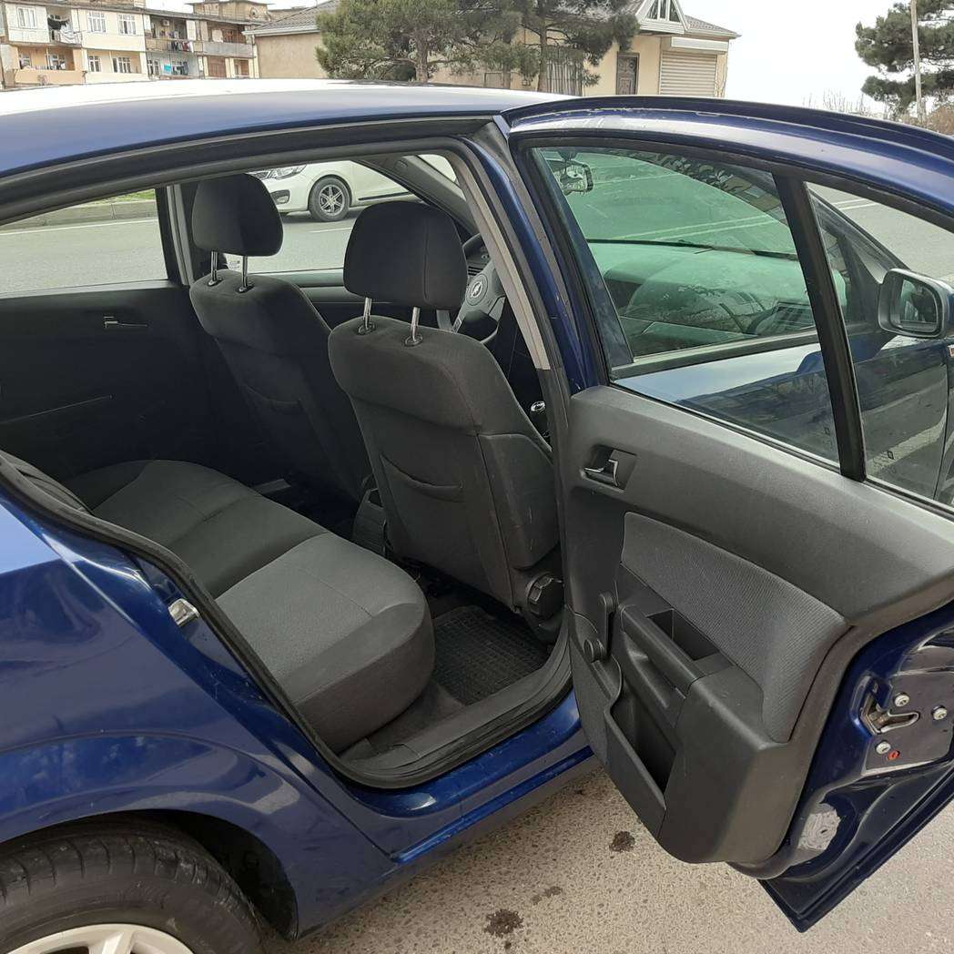Opel Astra, 2005 il, 1.5 L, 223 418 km