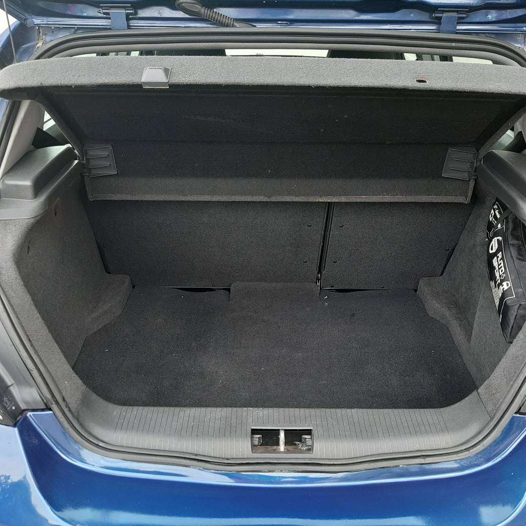 Opel Astra, 2005 il, 1.5 L, 223 418 km