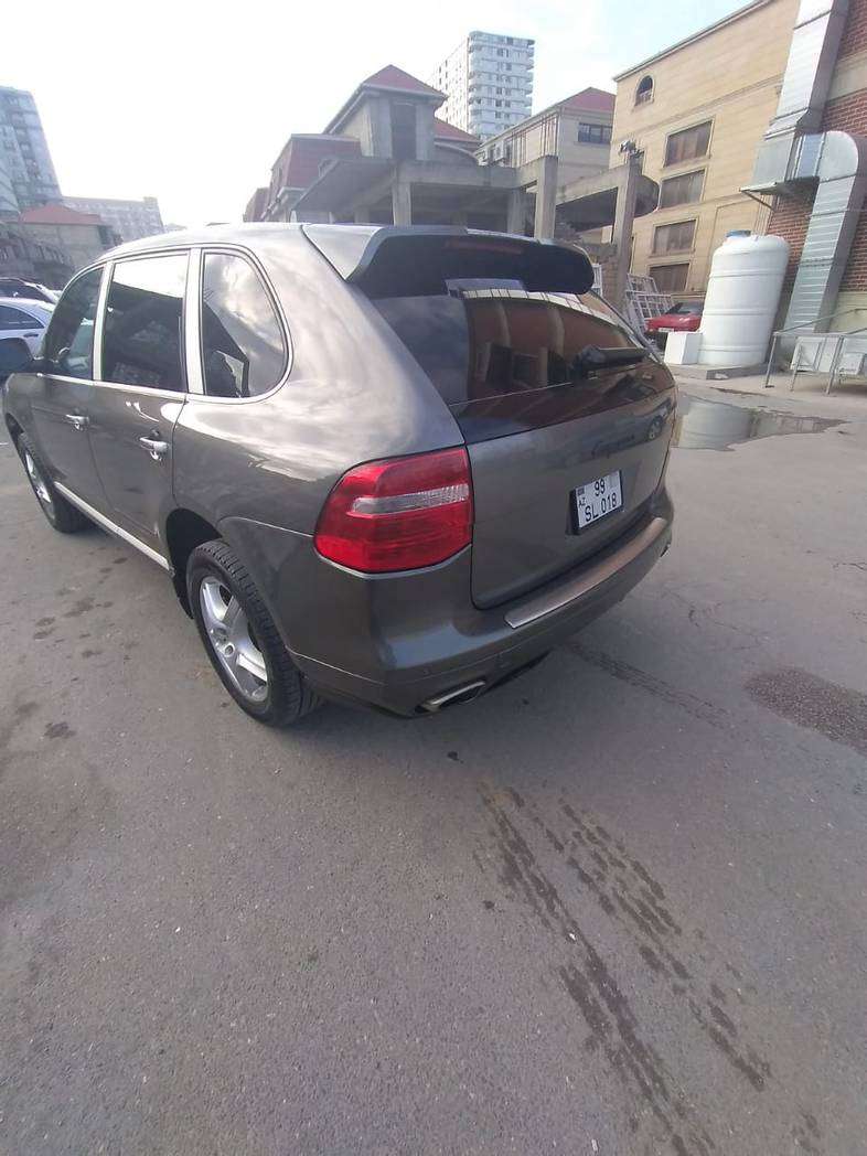Porsche Cayenne, 2008 il, 3.6 L, 239 000 km