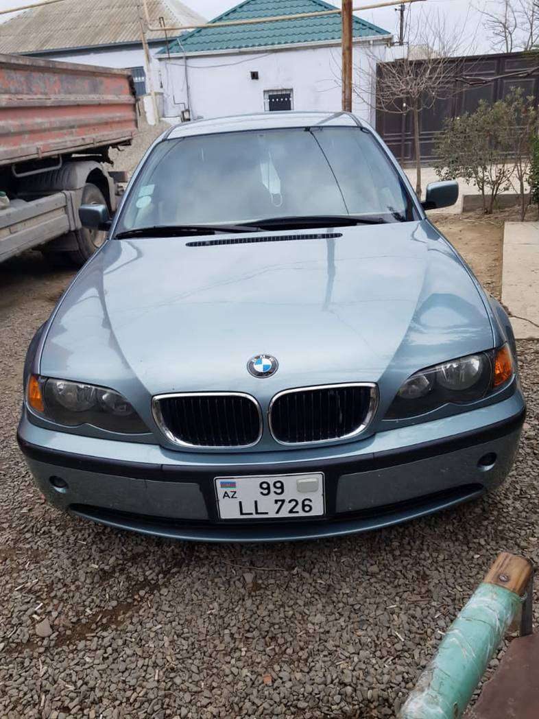 BMW 328, 2002 il, 2.5 L, 200 000 km