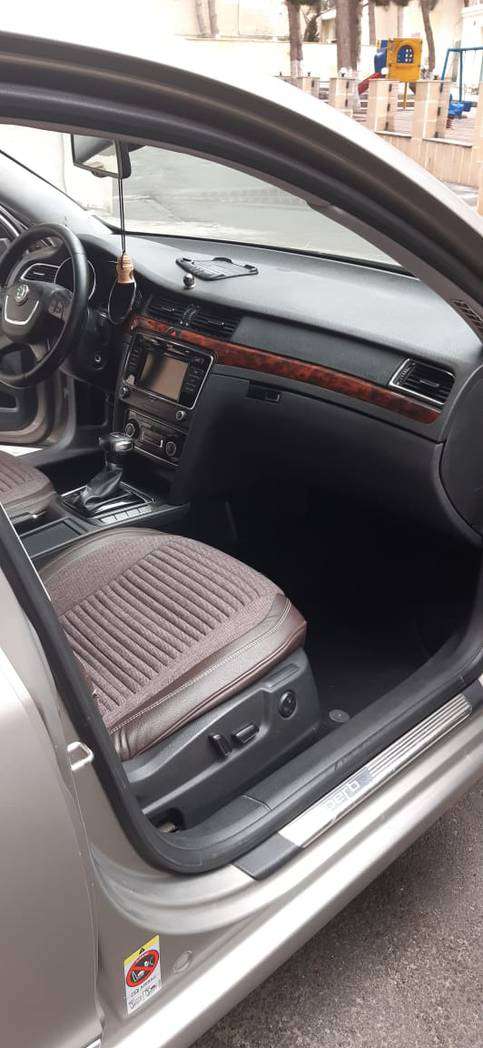Skoda Superb, 2011 il, 1.8 L, 264 000 km