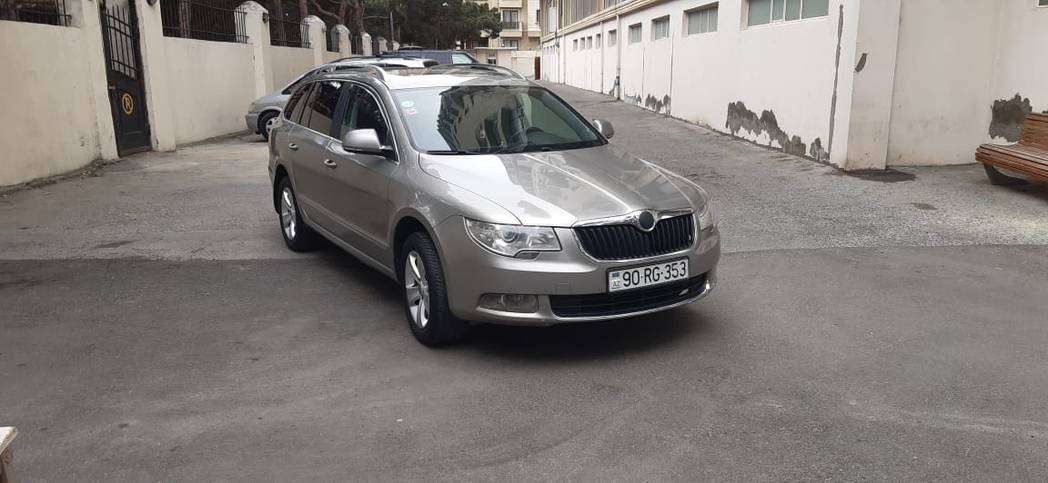 Skoda Superb, 2011 il, 1.8 L, 264 000 km