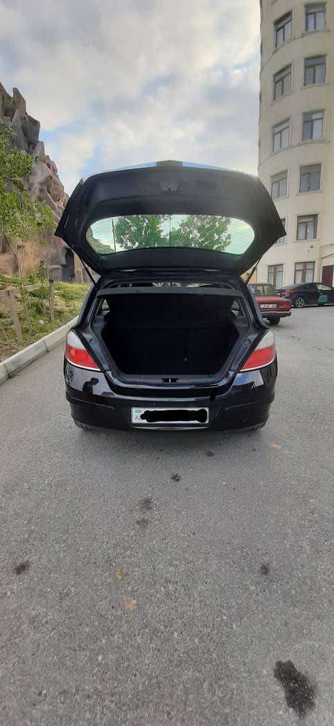 Opel Astra, 2006 il, 1.3 L, 213 400 km