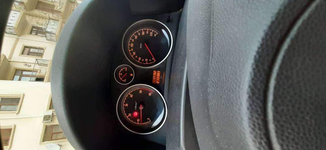 Opel Astra, 2006 il, 1.3 L, 213 400 km