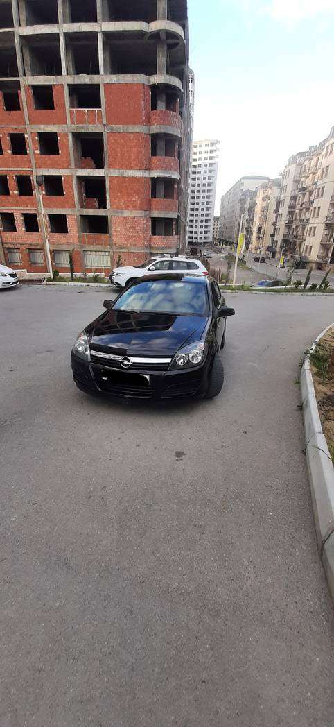 Opel Astra, 2006 il, 1.3 L, 213 400 km
