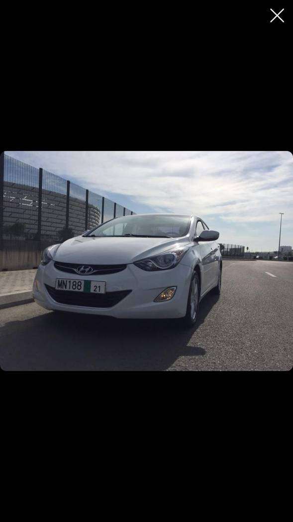 Hyundai Elantra, 2011 il, 1.6 L, 80 000 km