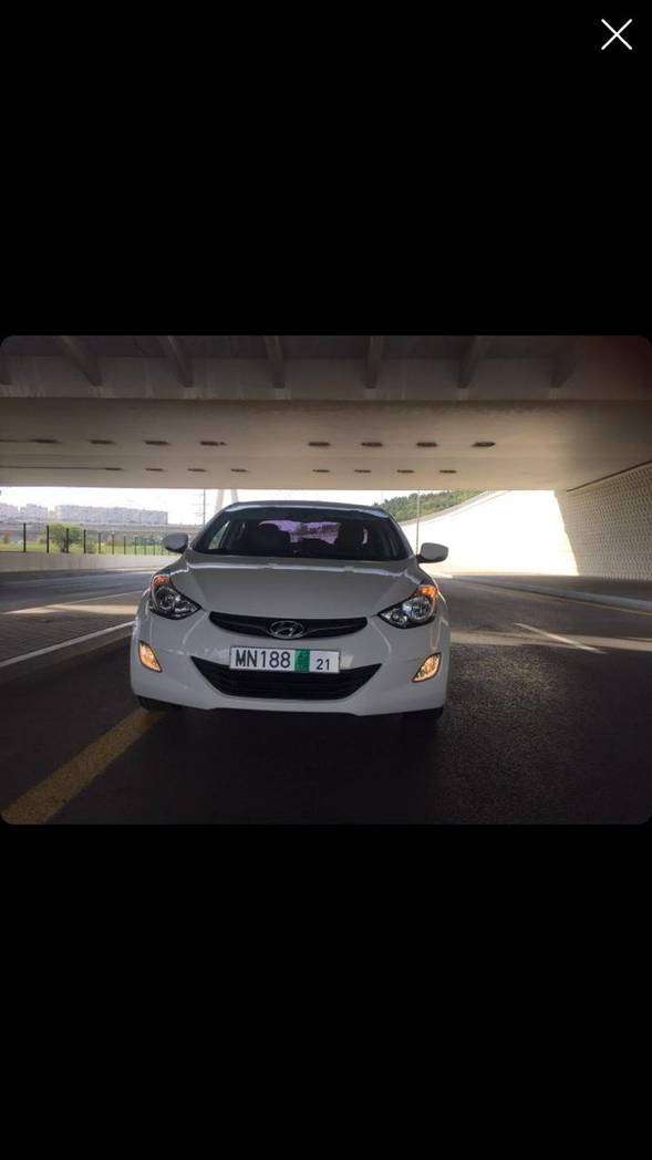 Hyundai Elantra, 2011 il, 1.6 L, 80 000 km