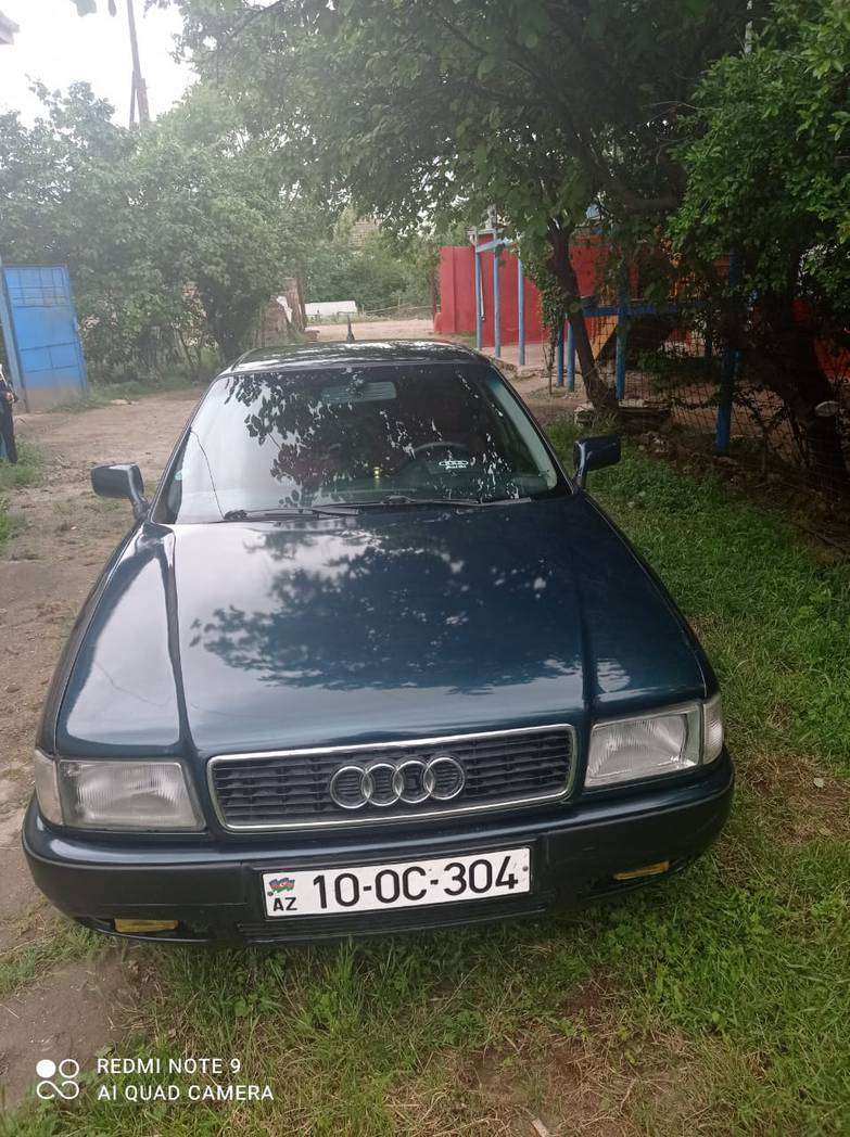 Audi 80, 1994 il, 2.0 L, 350 000 km