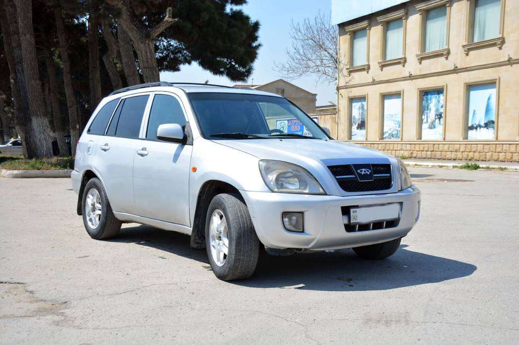 Chery Tiggo, 2005 il, 2.0 L, 200 000 km