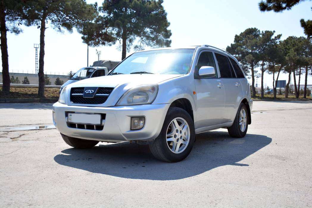 Chery Tiggo, 2005 il, 2.0 L, 200 000 km