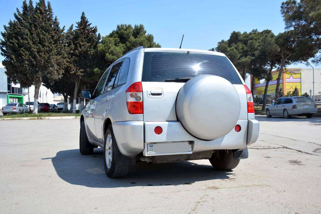 Chery Tiggo, 2005 il, 2.0 L, 200 000 km