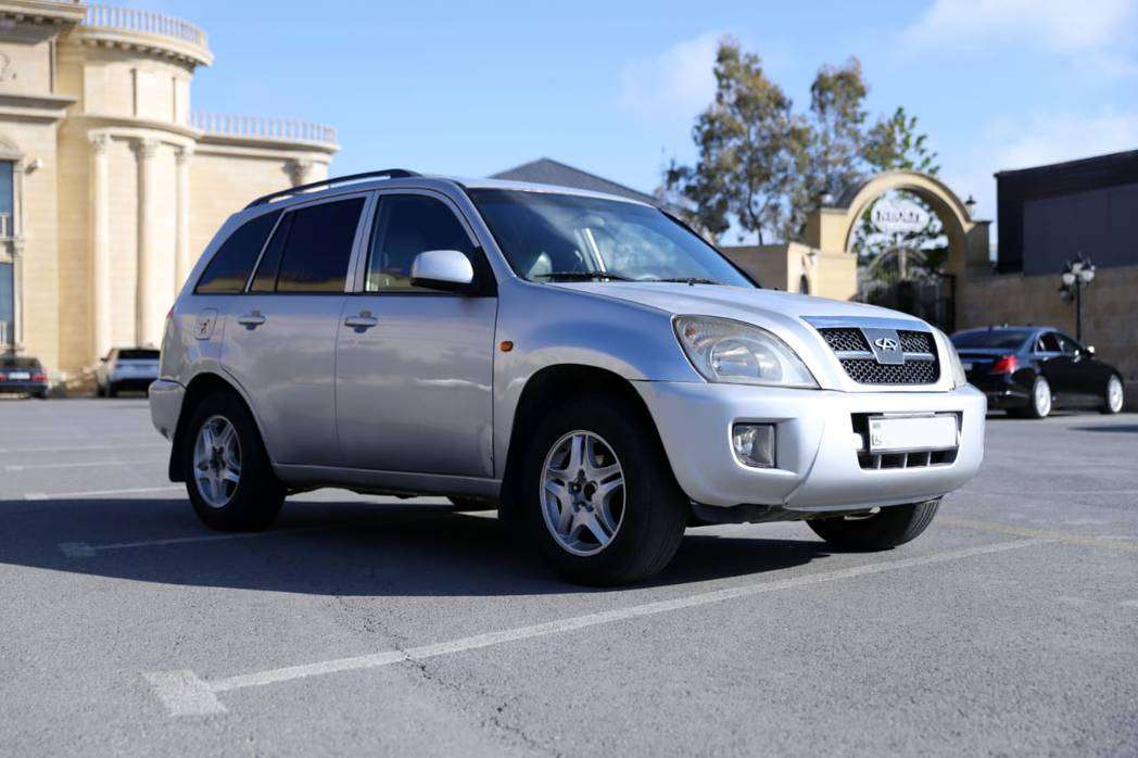 Chery Tiggo, 2005 il, 2.0 L, 200 000 km