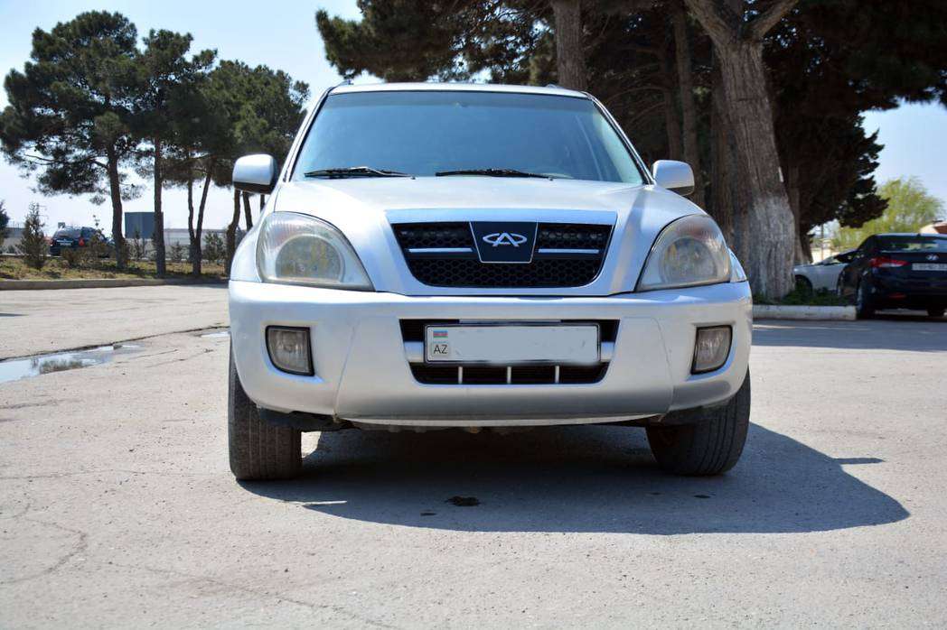 Chery Tiggo, 2005 il, 2.0 L, 200 000 km
