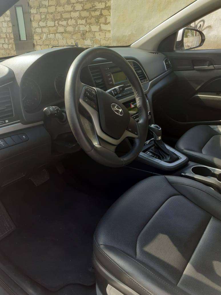 Hyundai Elantra, 2016 il, 1.6 L, 66 000 km