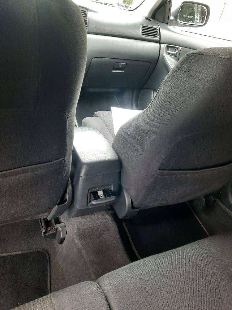 Toyota Corolla, 2005 il, 1.4 L, 179 000 km