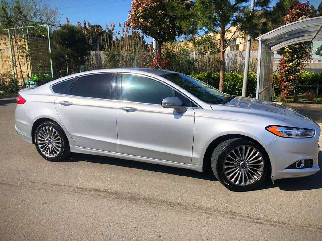 Ford Fusion, 2015 il, 2.0 L, 111 000 km