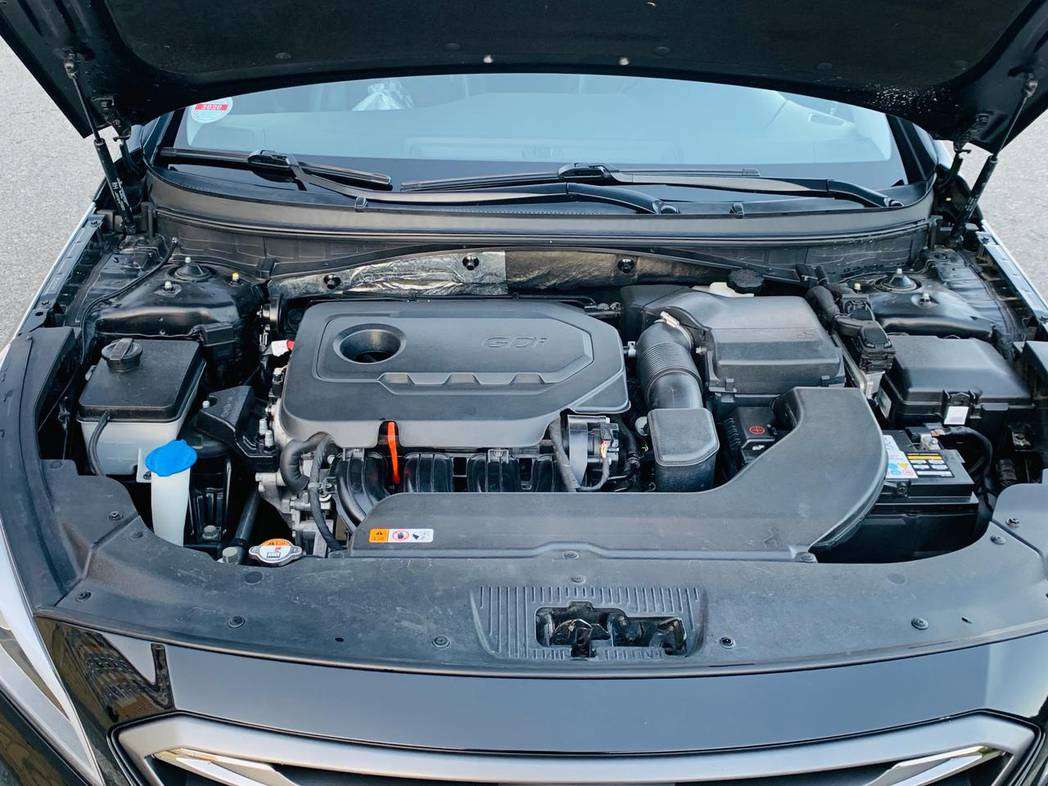 Hyundai Sonata, 2015 il, 2.4 L, 100 000 km