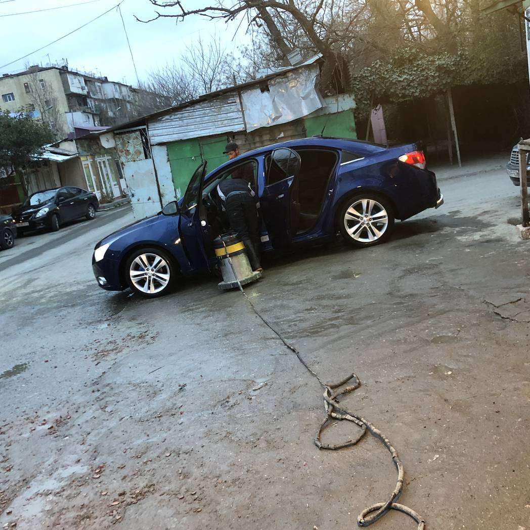  ,  il, 0 L, 0 km