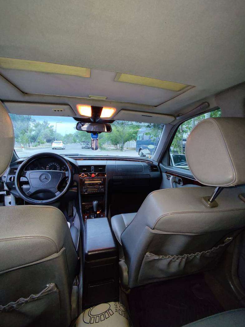 Mercedes C 230, 1996 il, 2.3 L, 400 025 km