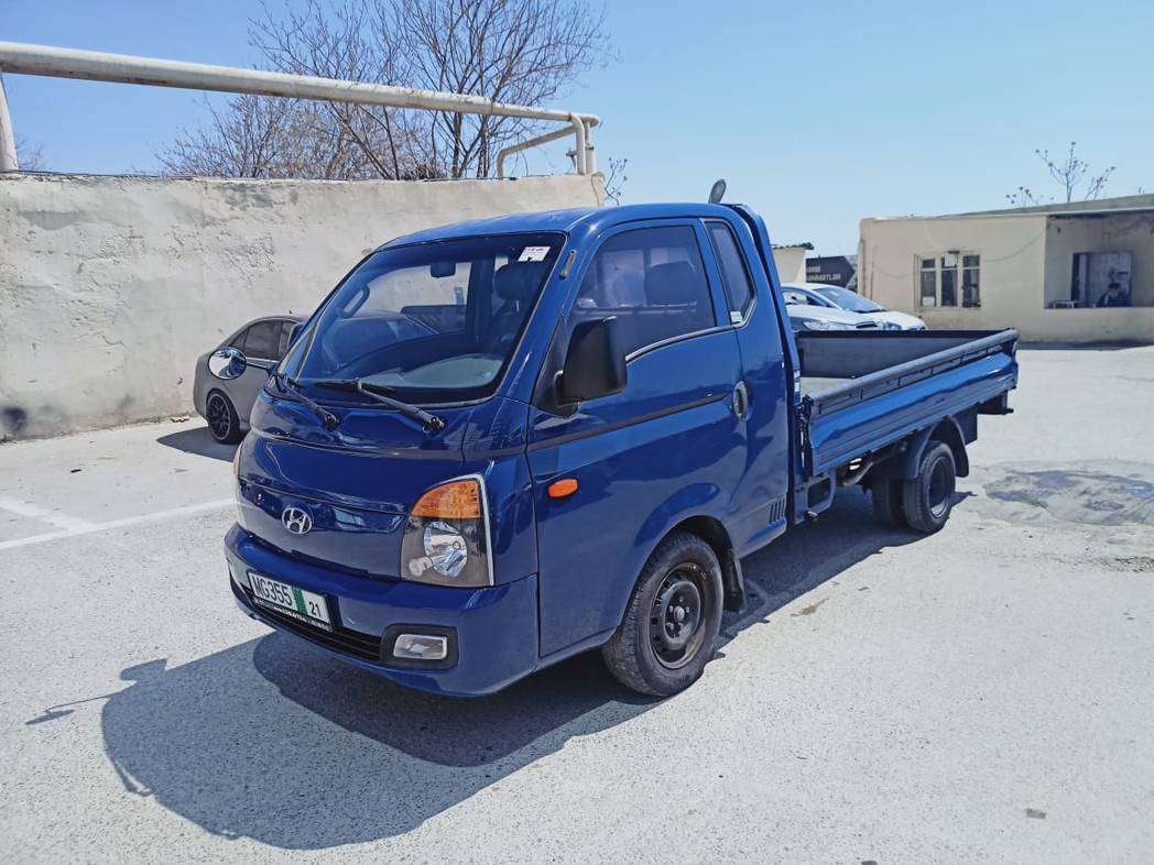 Hyundai H100, 2012 il, 2.5 L, 62 000 km