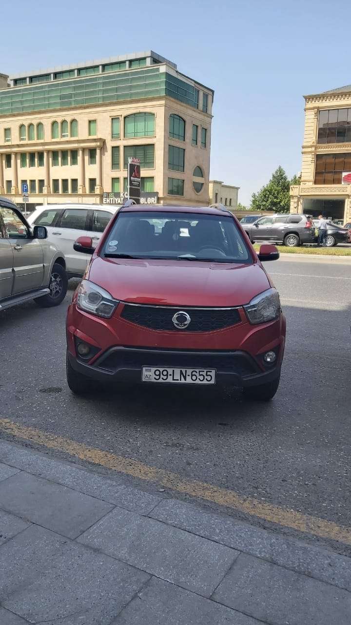 Ssang Yong Korando, 2014 il, 2.0 L, 125 000 km