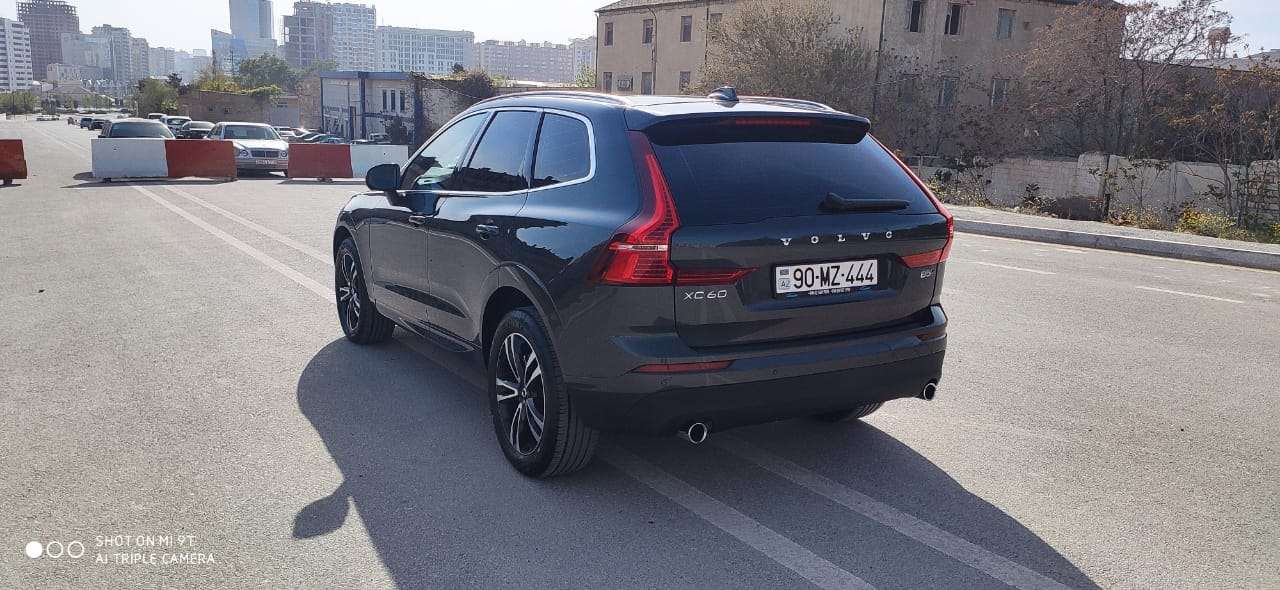 Volvo XC 60, 2020 il, 2.0 L, 1 200 km