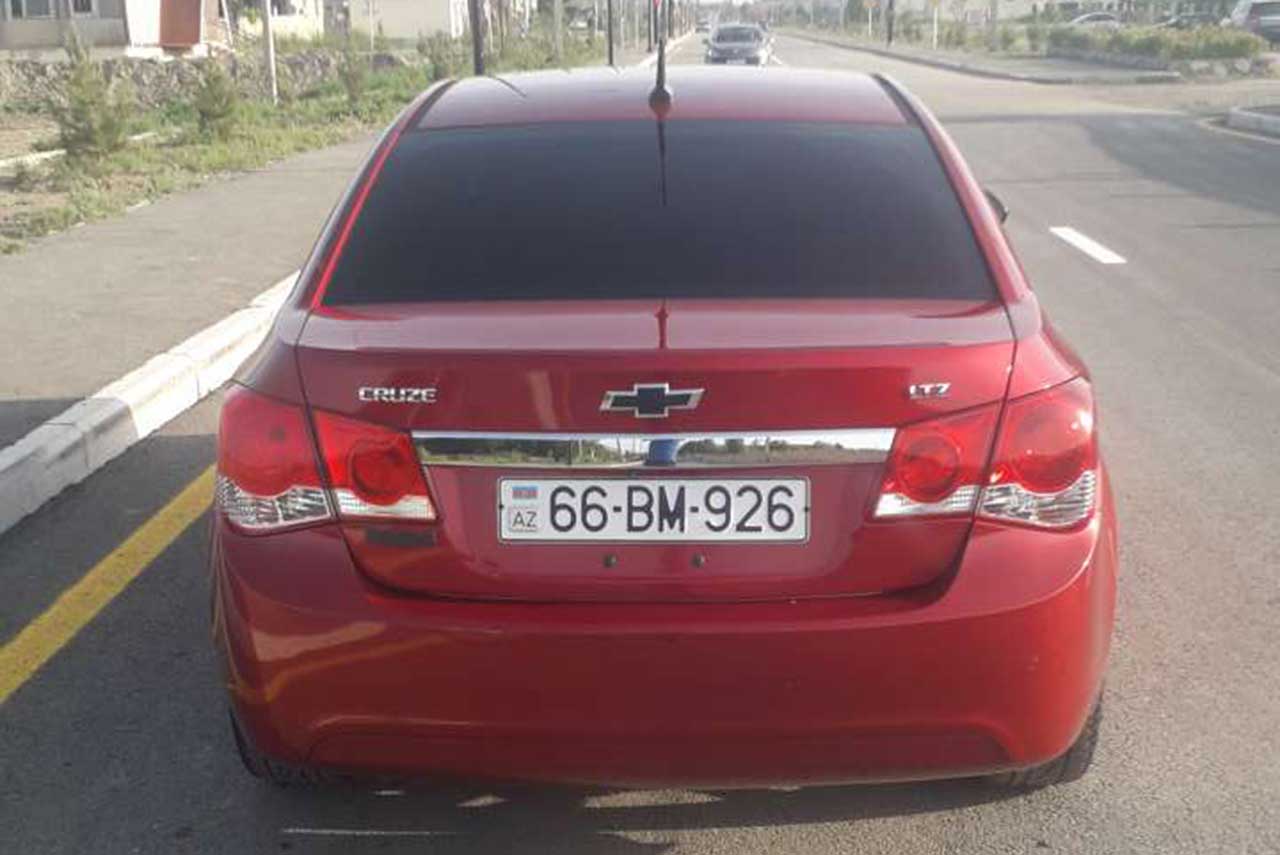 Chevrolet Cruze, 2013 il, 1.4 L, 333 333 km
