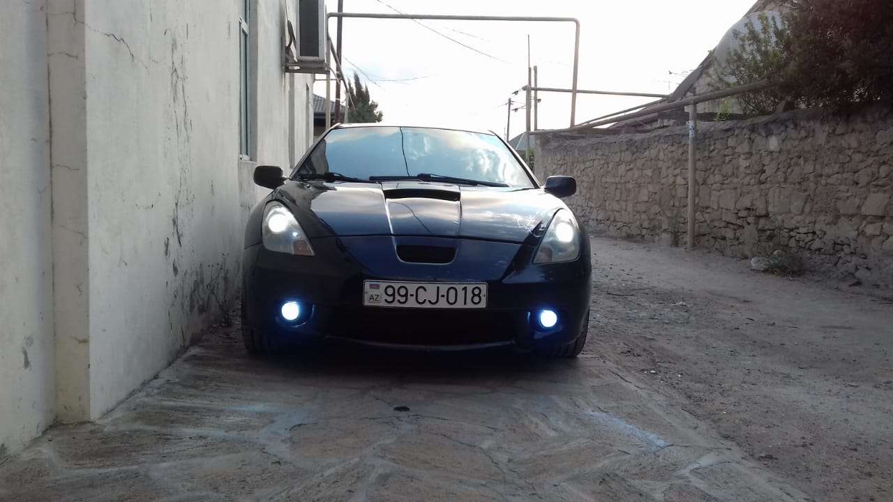 Toyota Celica, 1999 il, 2.0 L, 189 000 km