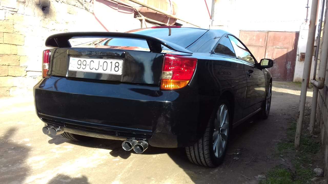 Toyota Celica, 1999 il, 2.0 L, 189 000 km