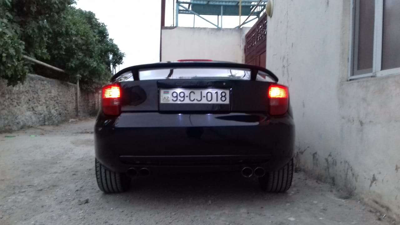 Toyota Celica, 1999 il, 2.0 L, 189 000 km